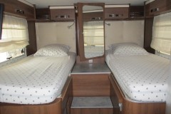 MCLOUIS-Tandy673G-00003-1